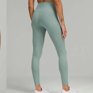 Lululemon Wunder Train High Rise Tight 28”